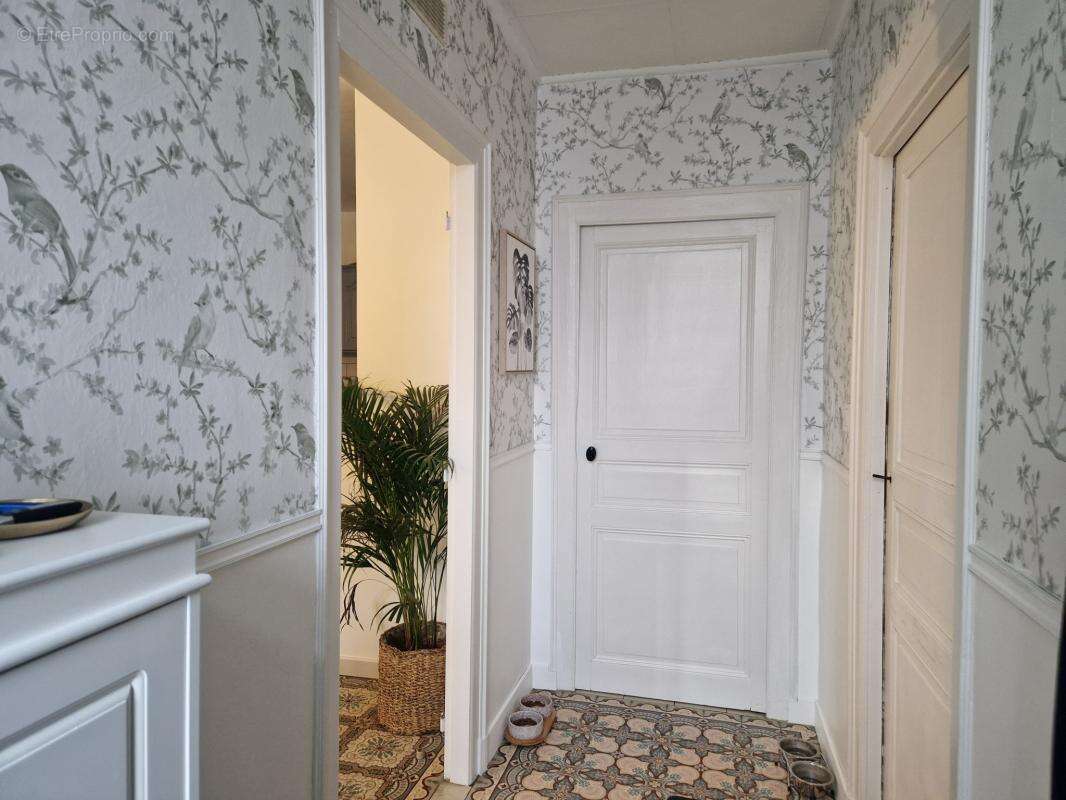 Maison à MONTFORT-LE-GESNOIS