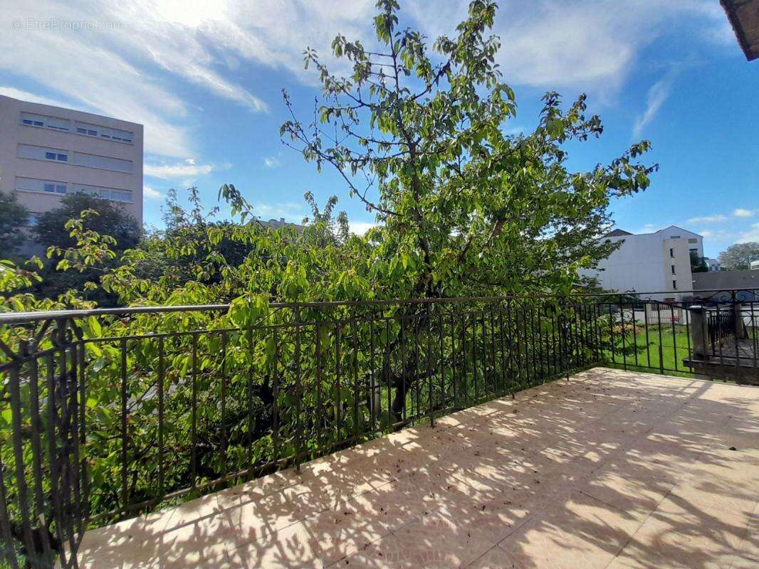 Appartement à CARMAUX