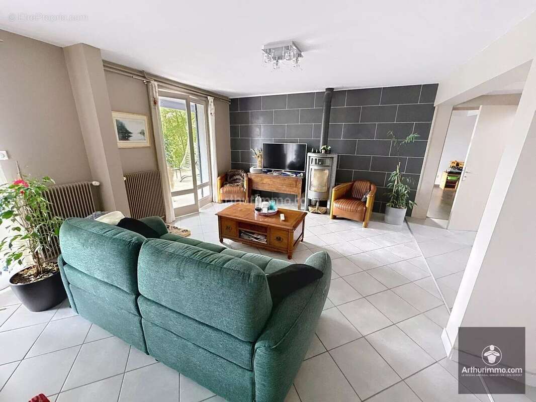 Vente Maison Saint-leger-sur-roanne(42155) 395 000ï¿œ - photo 4