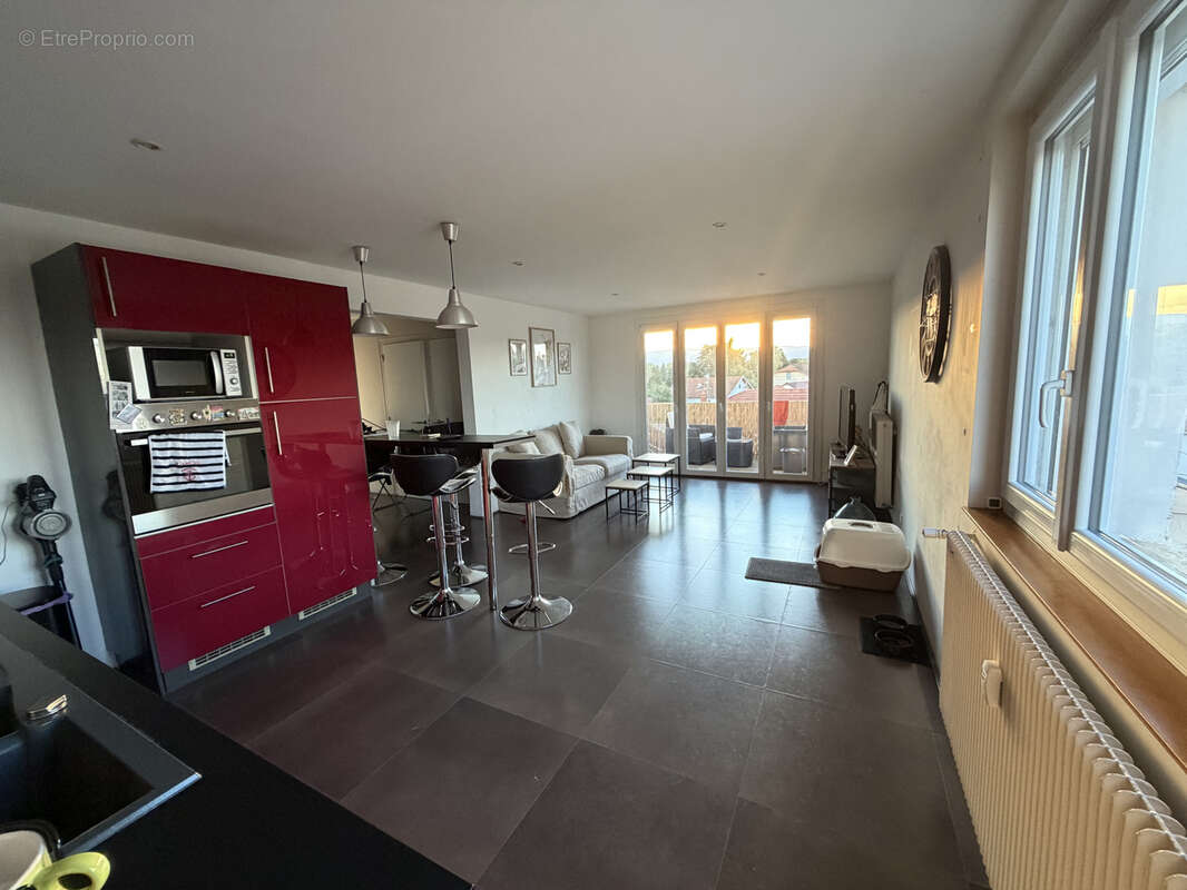 Appartement à RIORGES