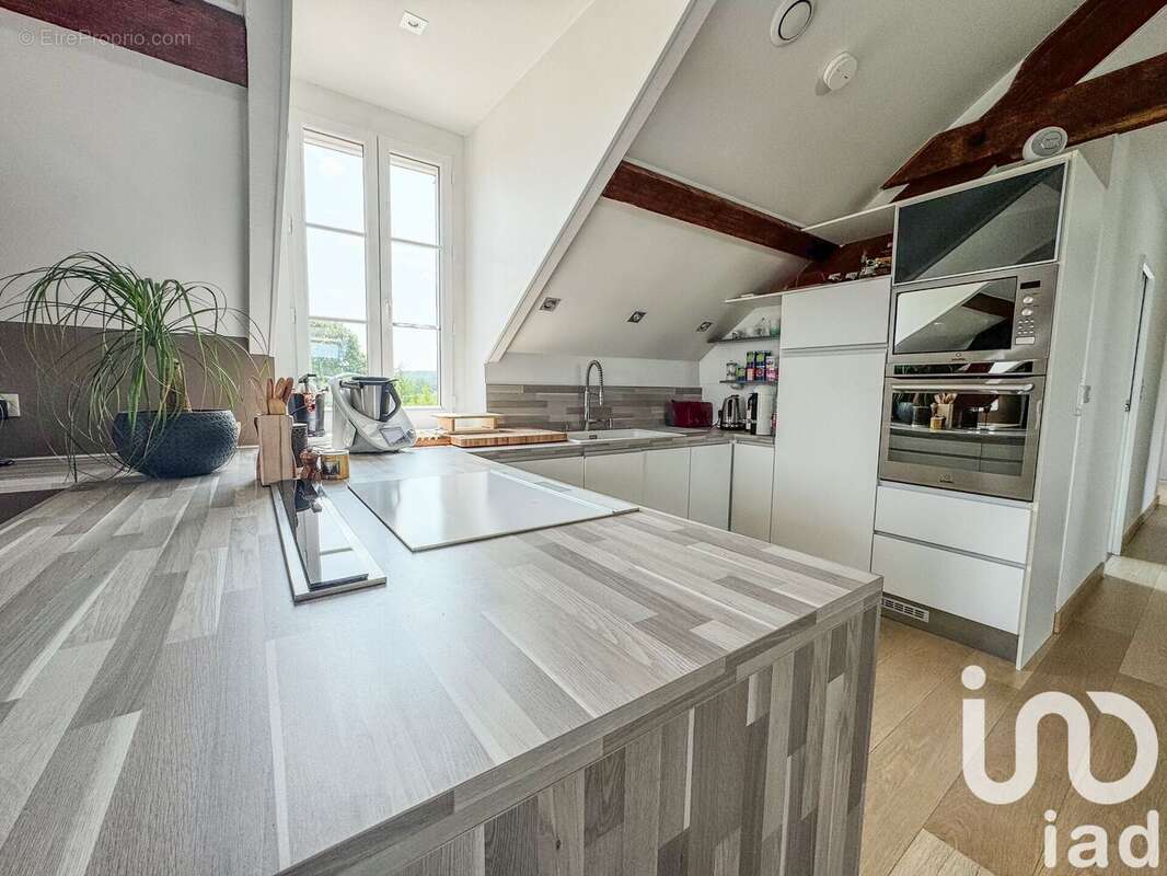 Photo 9 - Appartement à CRECY-LA-CHAPELLE