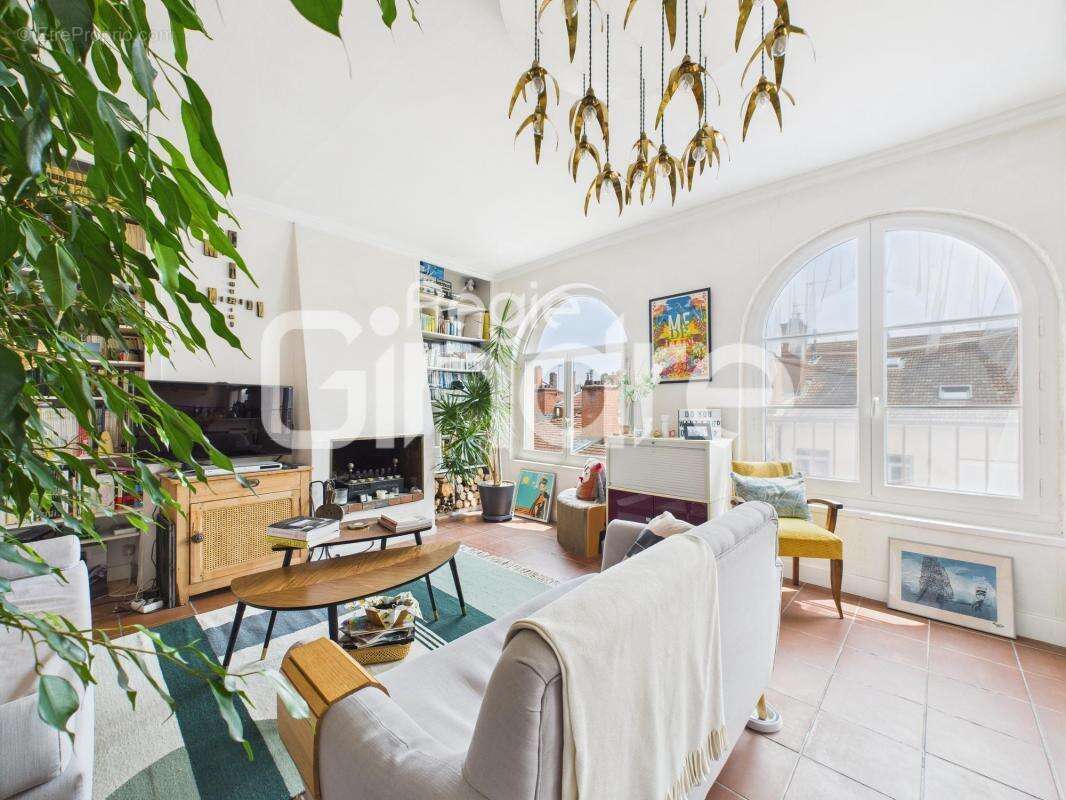 Appartement à LYON-1E