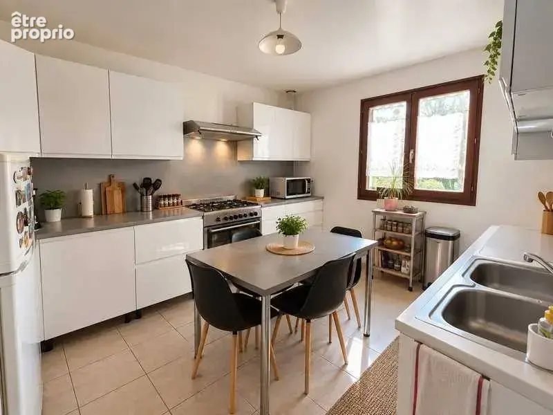Maison 8 pièces 118 m² à vendre à Gisors (27140) - photo 5