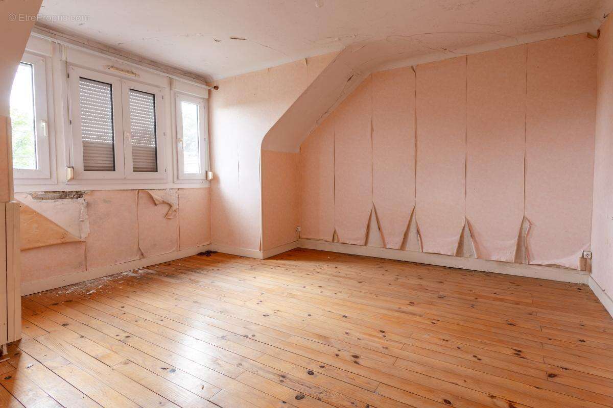 Maison - 184 m² - Le Mans (72) - photo 7