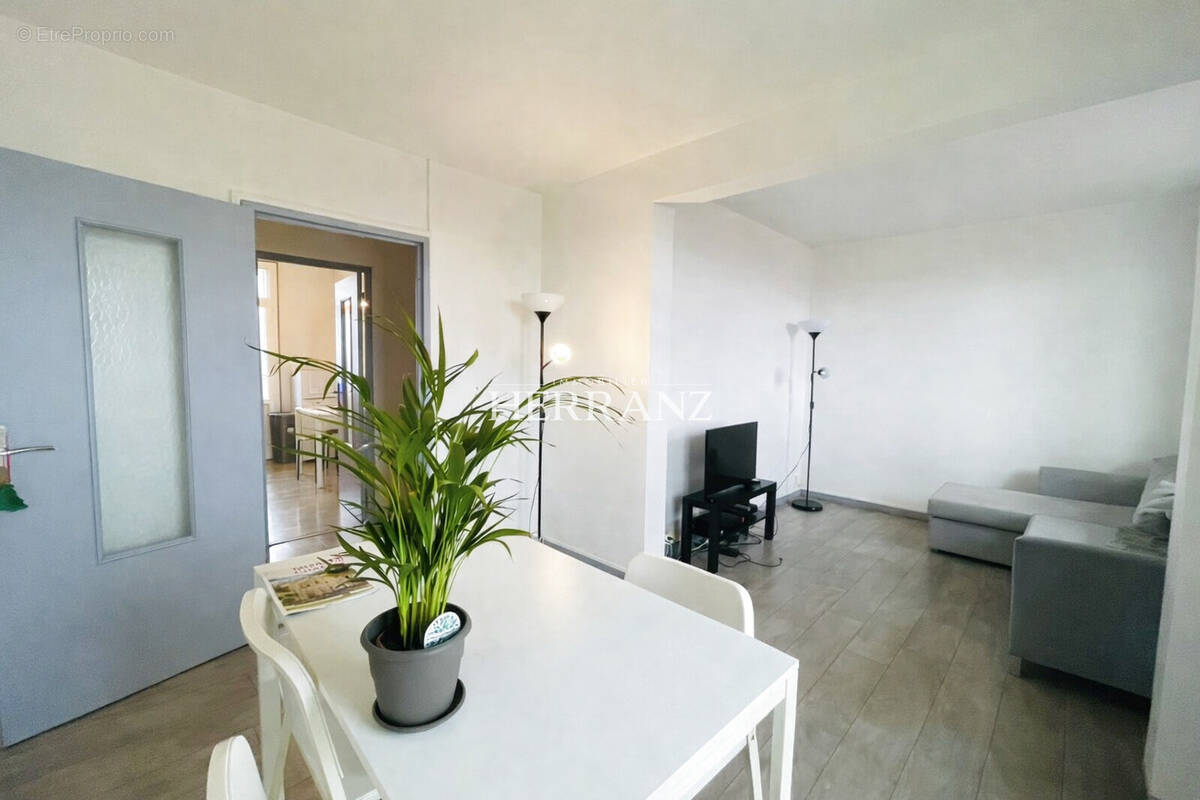 Appartement à TALENCE