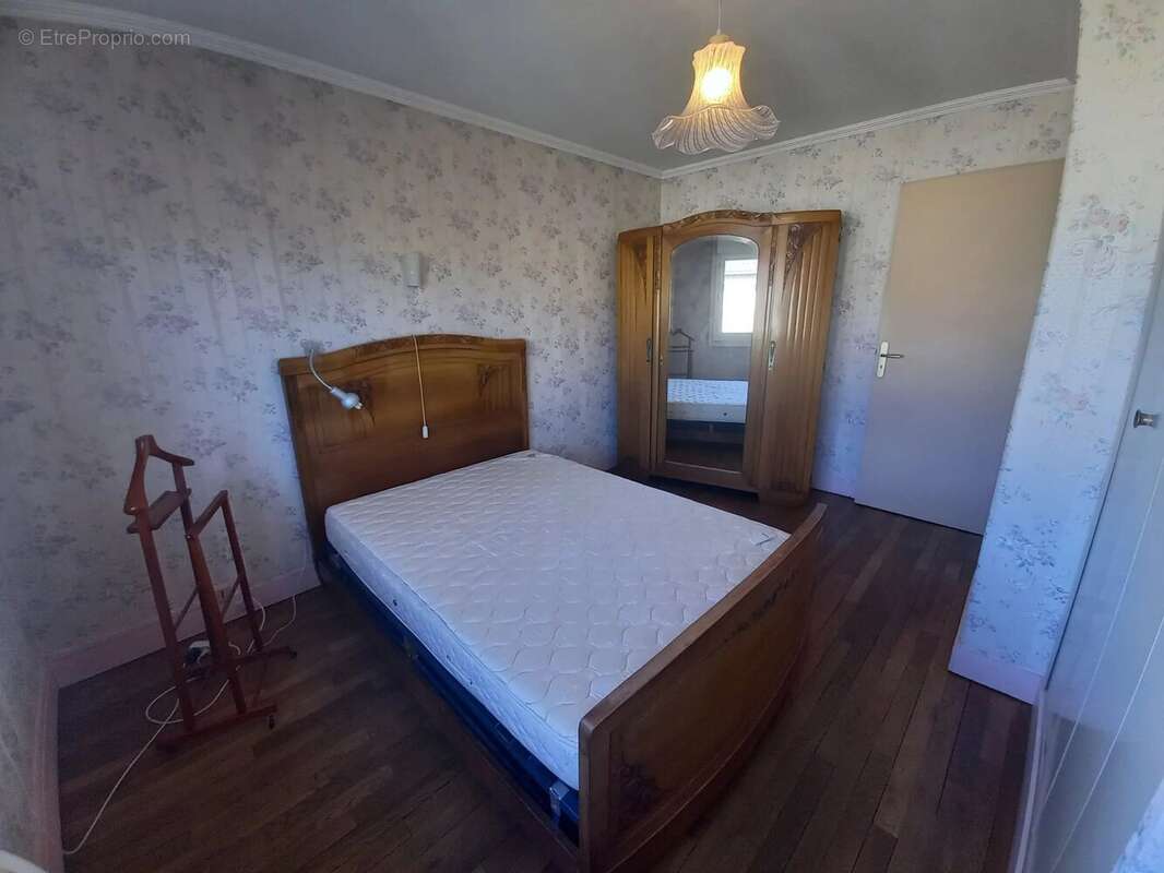 Maison 85 m² à Bobigny  - photo 4