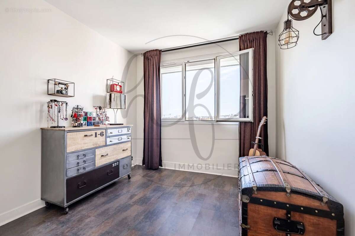 Dernier étage avec vue – 3 pièces lumineux, sans travaux - photo 15