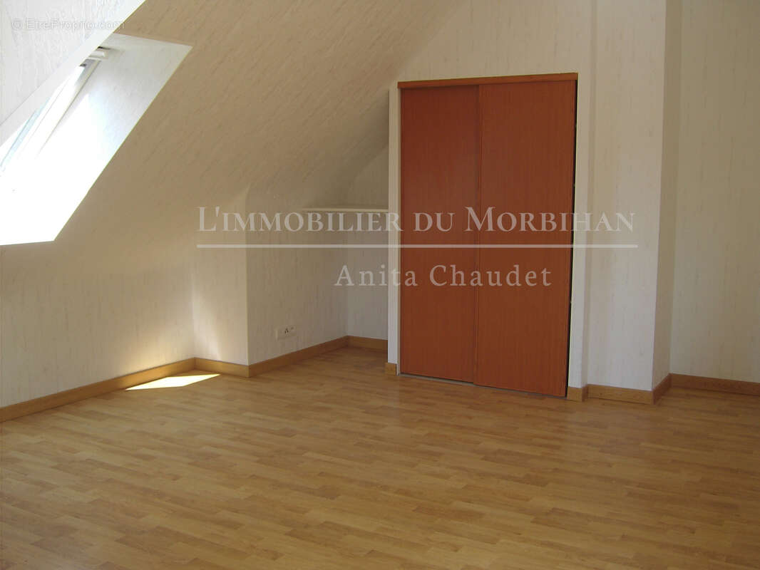 Maison à PLOEREN