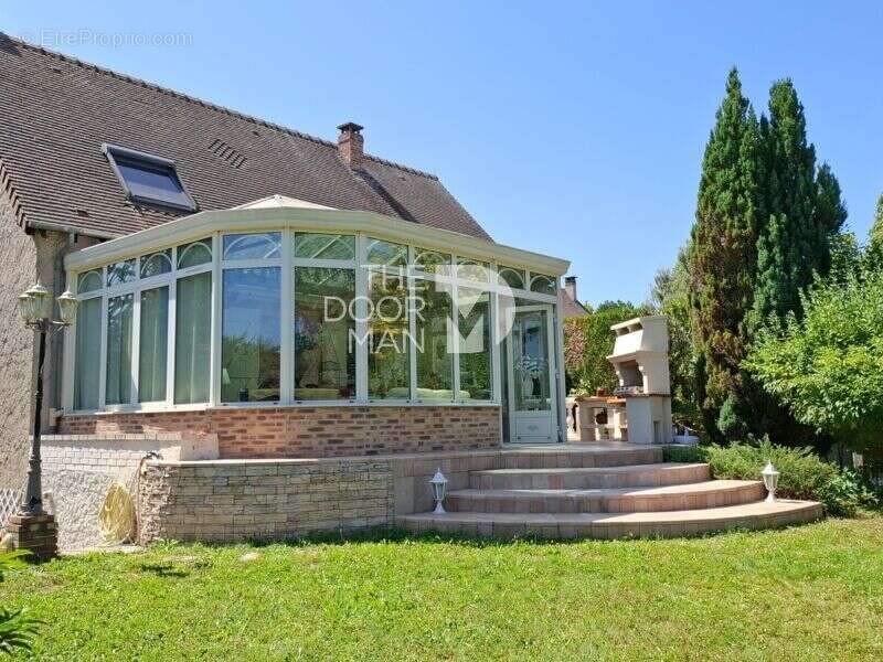 Maison à LIMOURS