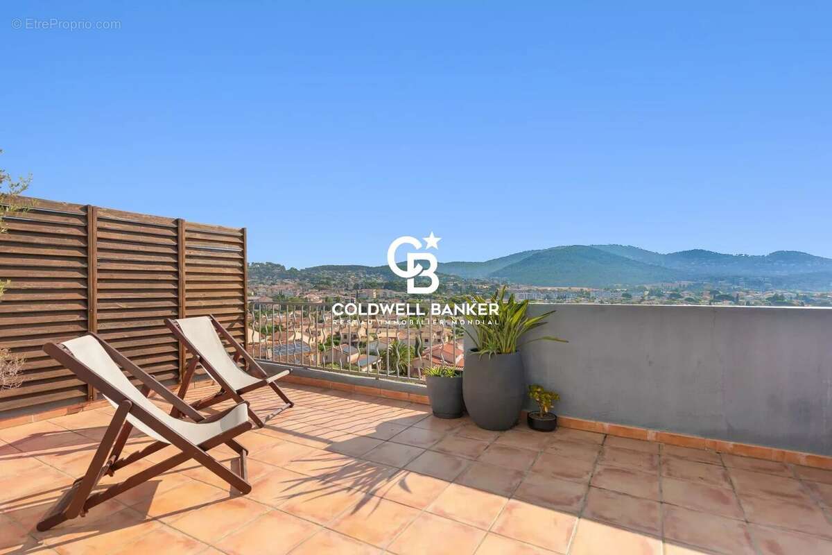 Maison de village vue mer, appartement indépendant avec jardin - 83320 Carqueiranne - photo 7