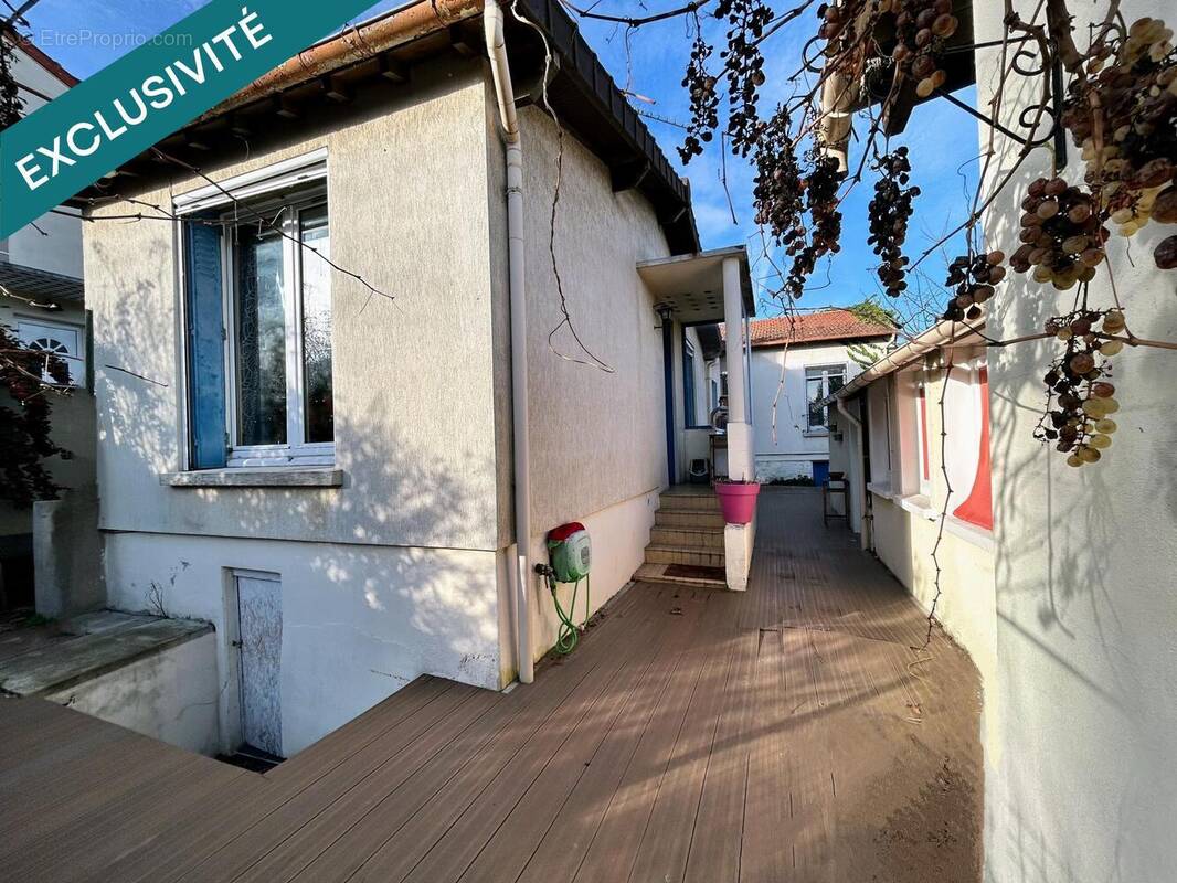 Photo 1 - Maison à COLOMBES