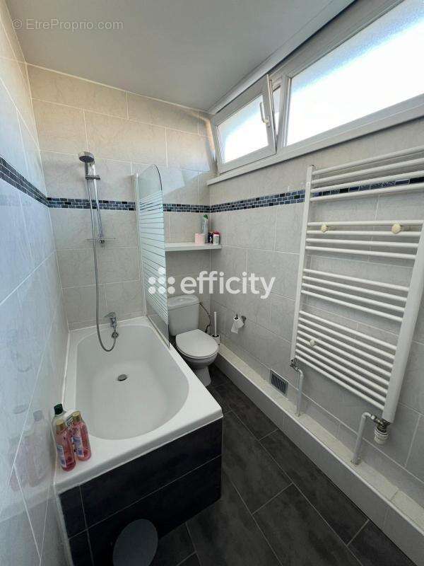 Appartement à VILLENEUVE-D'ASCQ