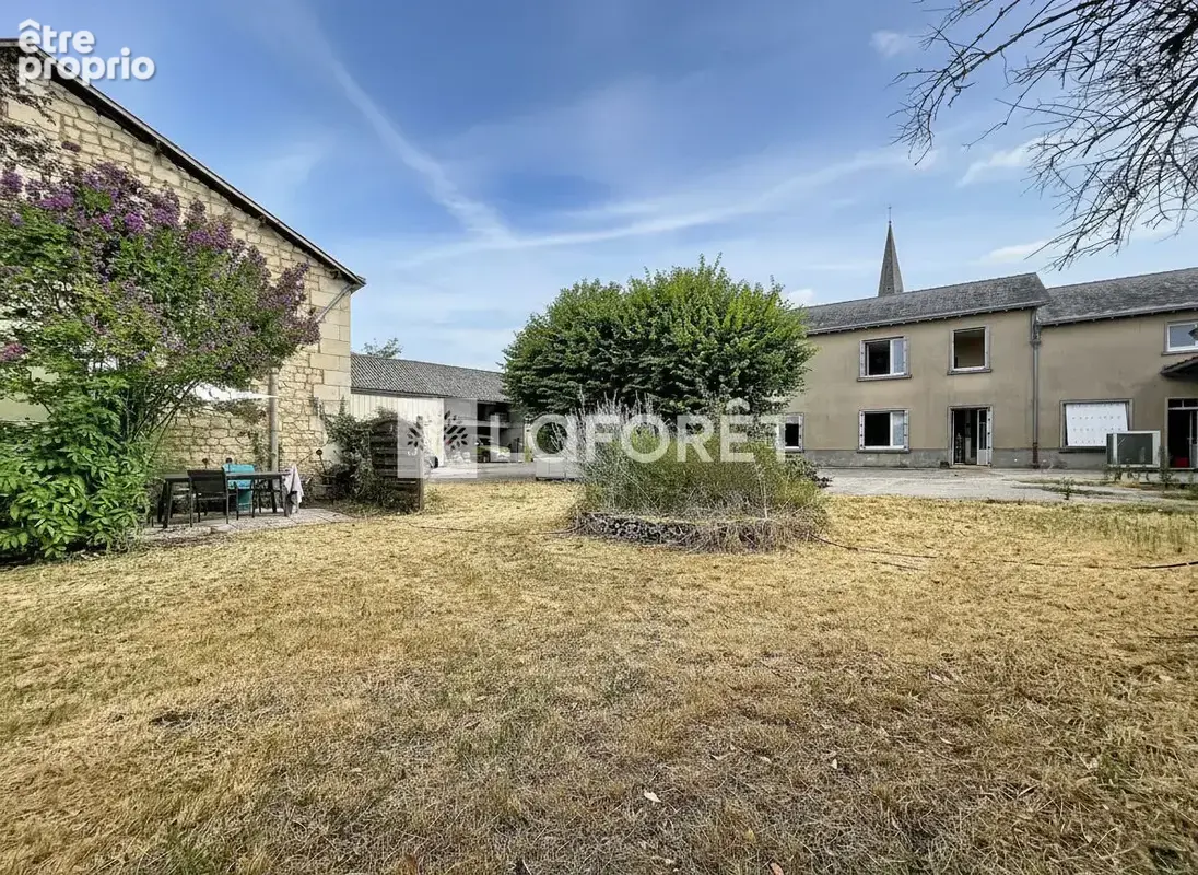 Photo Maison à Le Puy-Notre-Dame au prix de 171 500€