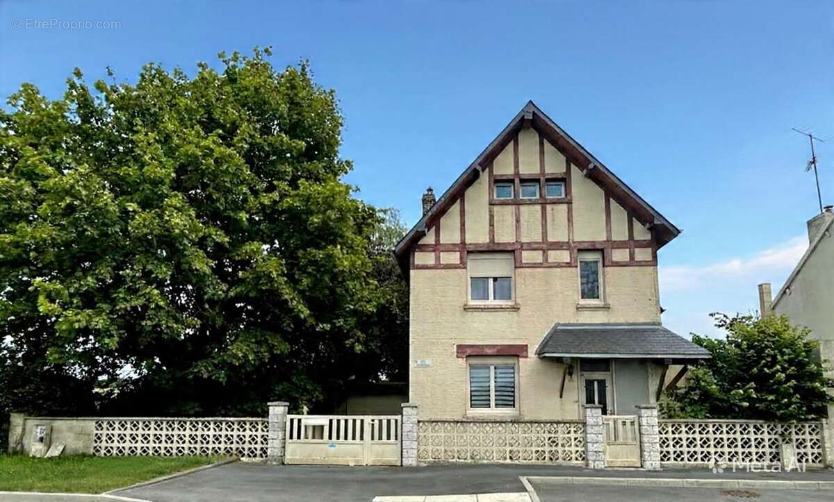 Maison à GUISE