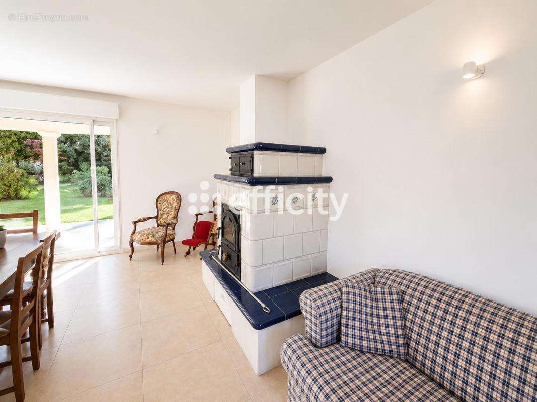 Maison 134 m² à Meschers-Sur-Gironde  - photo 5