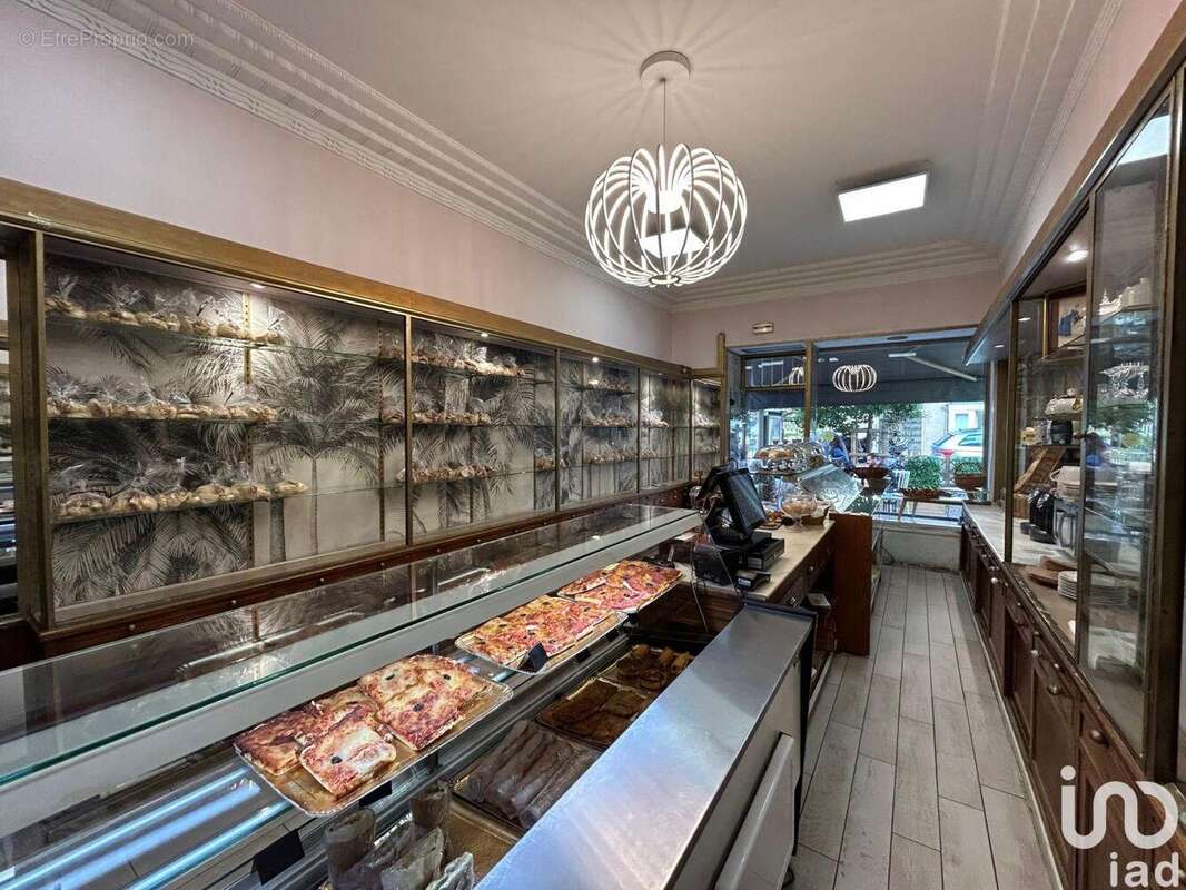 Photo 4 - Commerce à AJACCIO