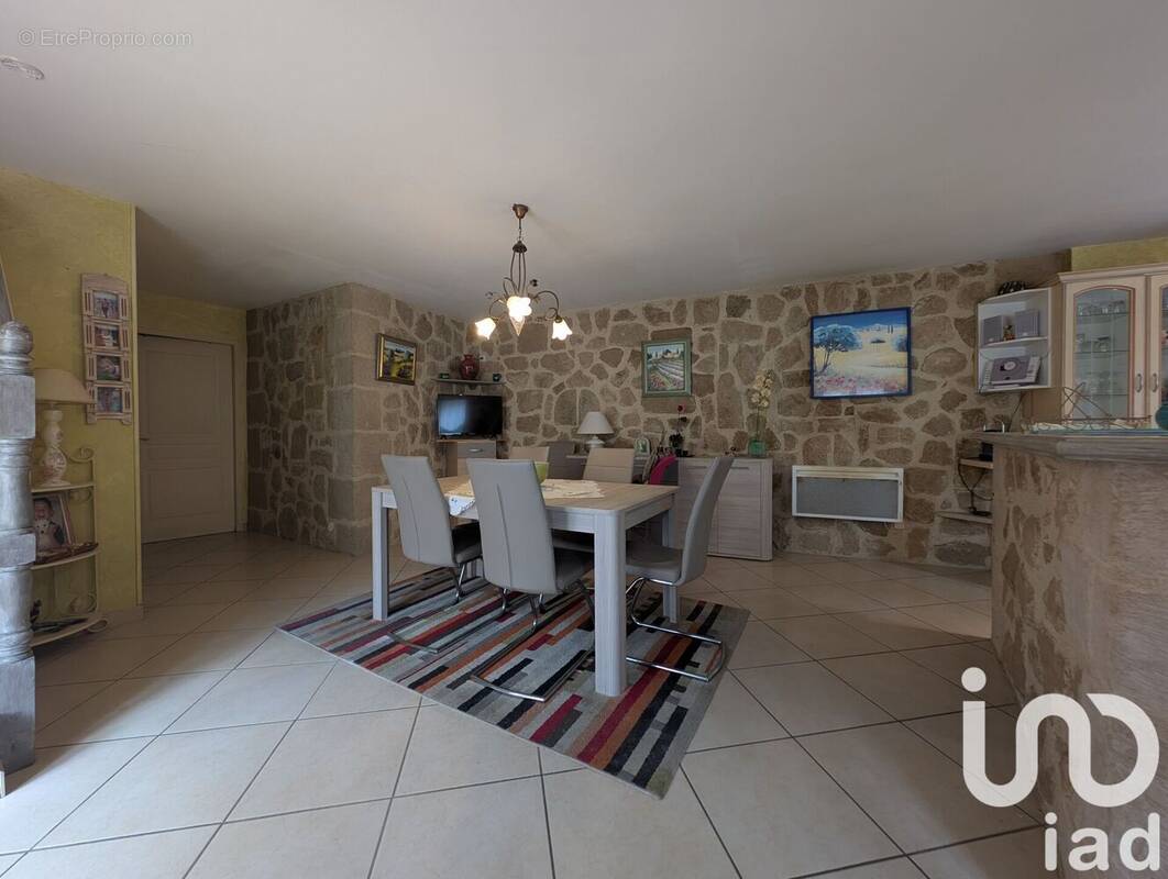 Photo 1 - Maison à CLERIEUX