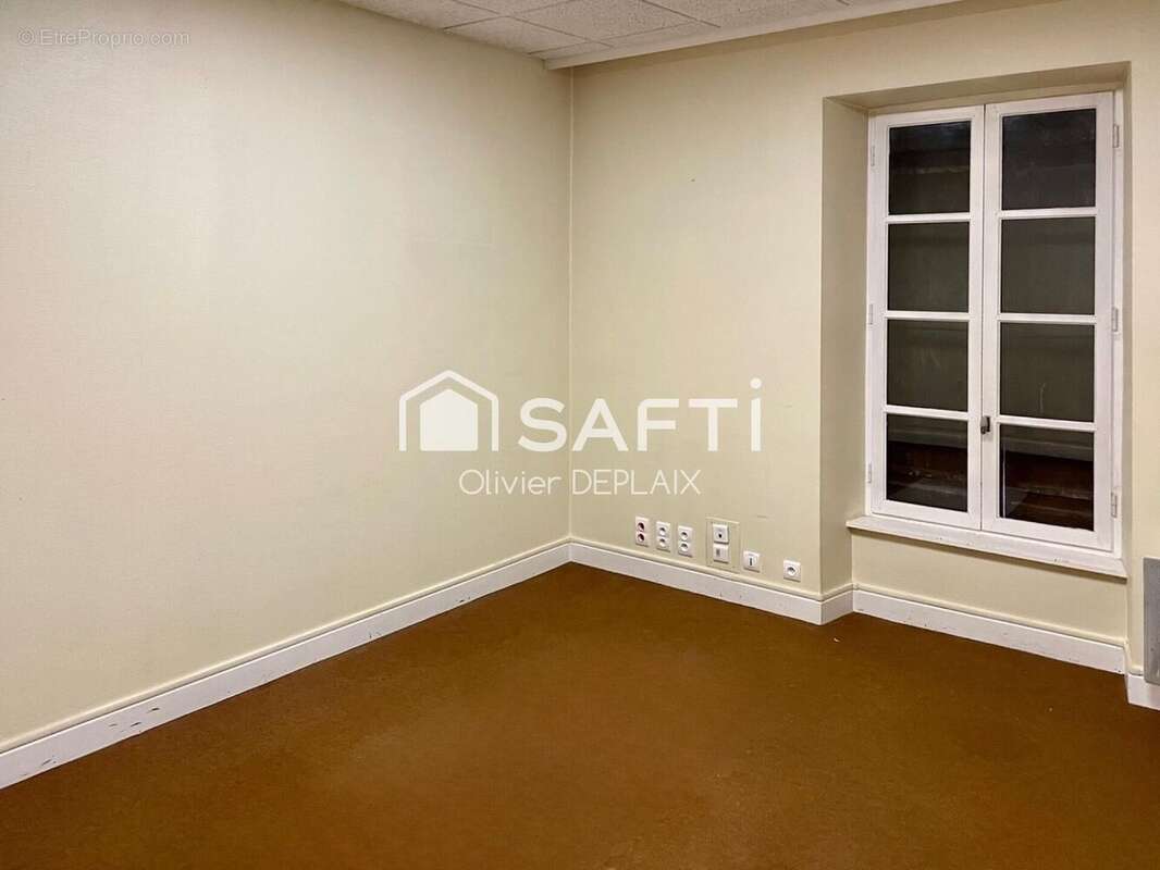 Photo 5 - Commerce à NERAC