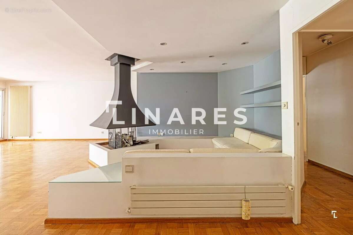 LE PATIO VERT - Appartement T3 de 101 m2 - Terrasse - Jardin - 13008 - photo 7