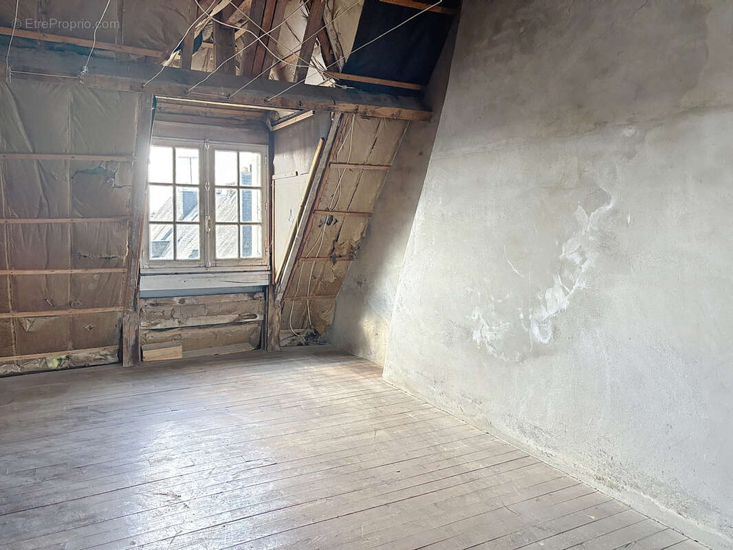 Maison à SOURDEVAL