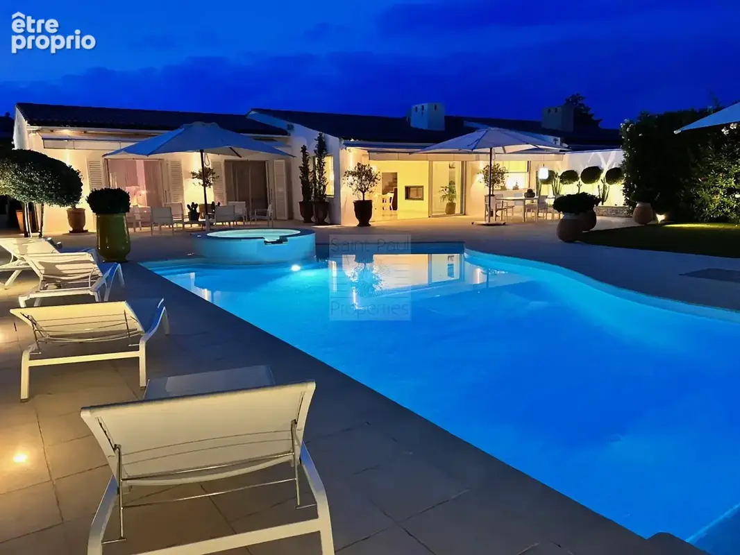 Magnifique villa avec jardin complanté - photo 22