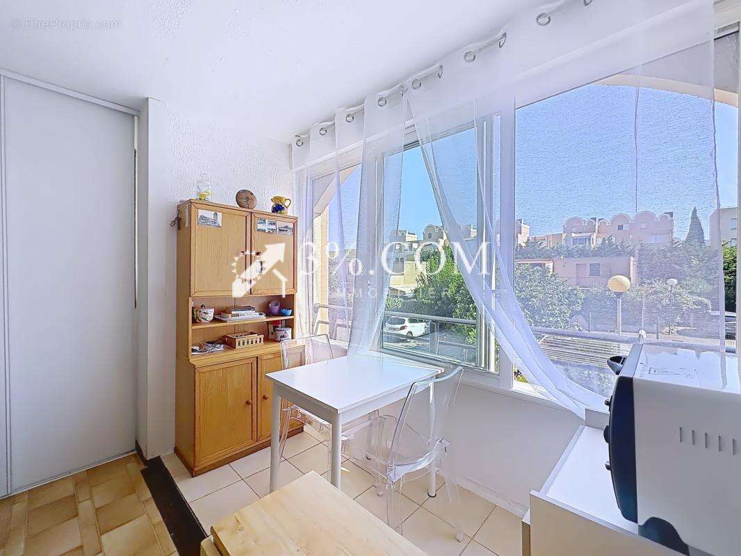 Appartement 3 pièces: 1 chambre  + Cabine avec loggia   Grui - photo 13