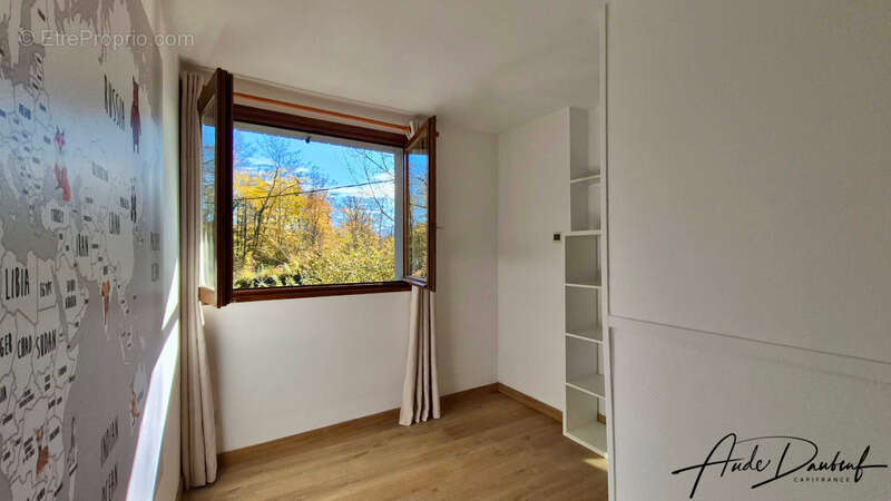 Appartement à PRINGY