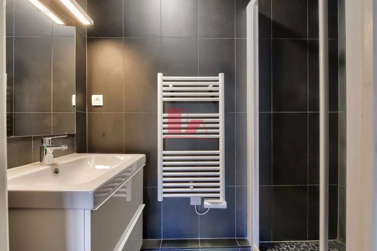 Appartement à ISSY-LES-MOULINEAUX