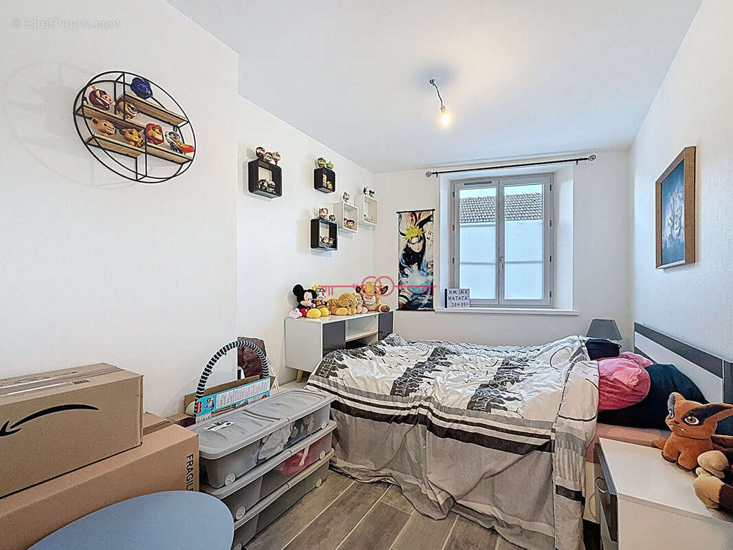 Maison à SAINTE-MENEHOULD