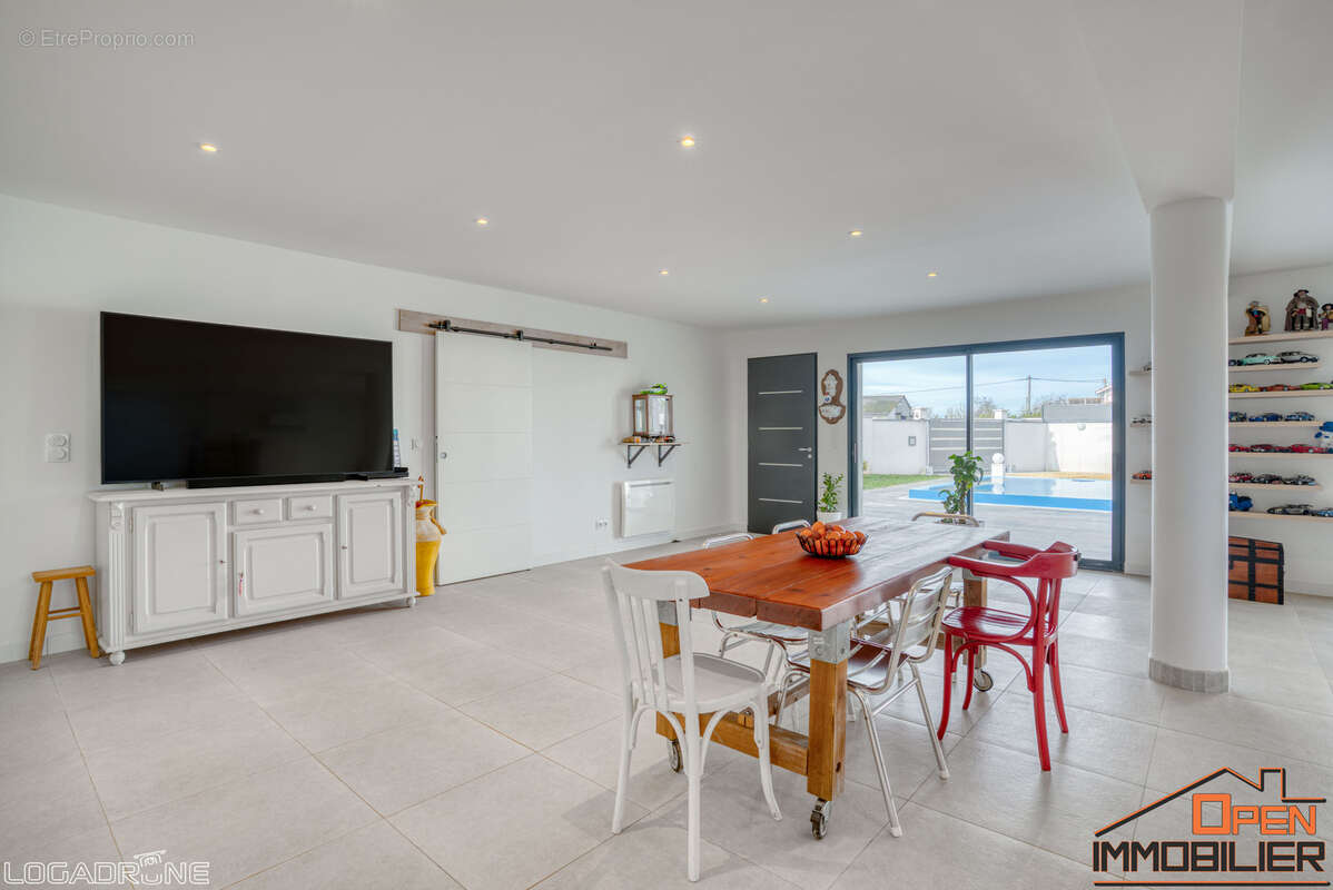 Maison à SAINT-SYLVESTRE-SUR-LOT