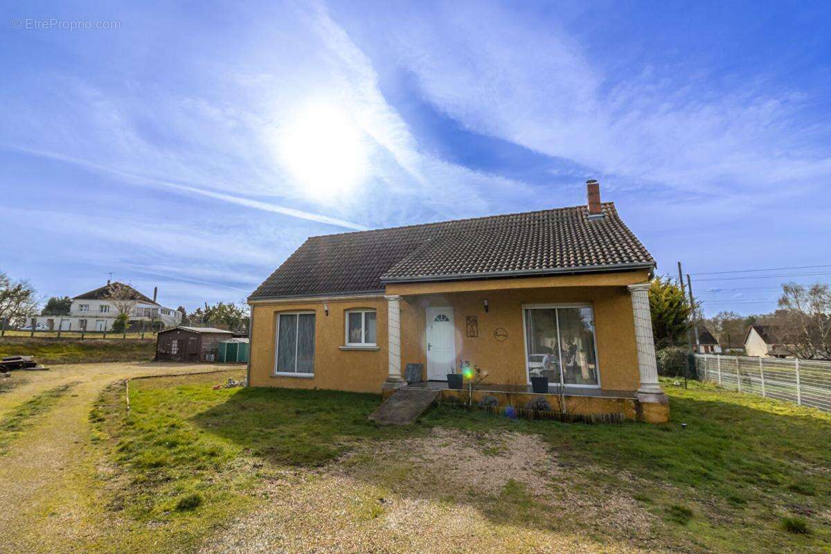 Maison à SELLES-SUR-CHER