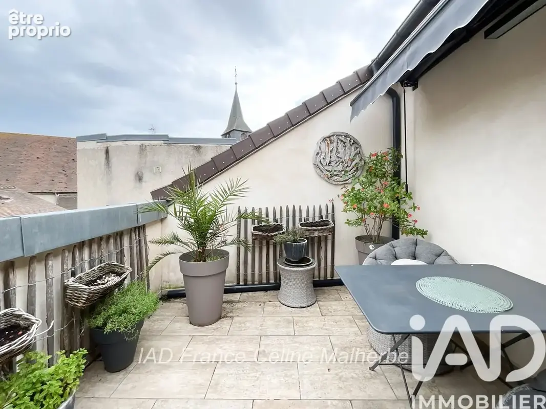 Photo 1 - Maison à CHANTELOUP-LES-VIGNES
