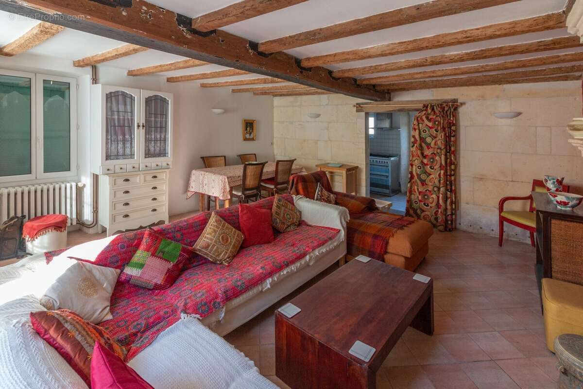 Maison à BOURG-CHARENTE