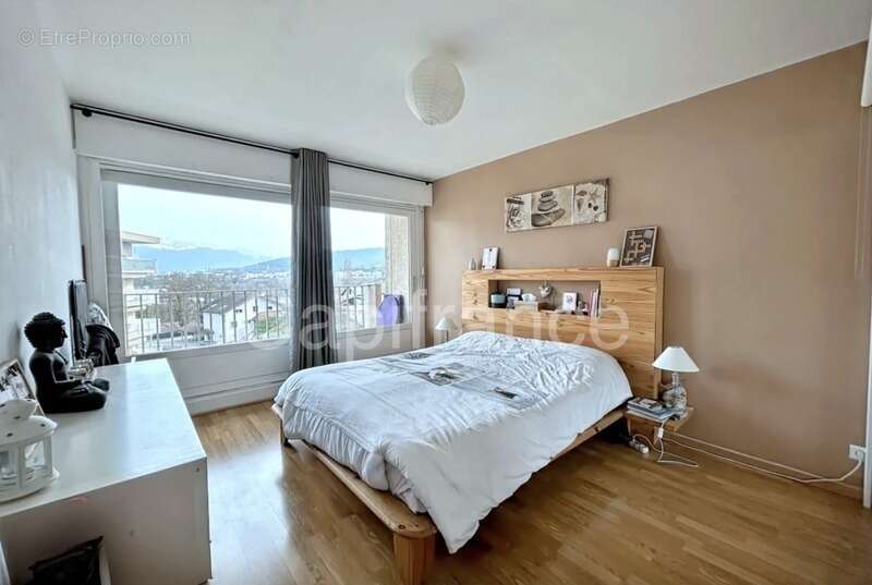 Appartement à MEYTHET