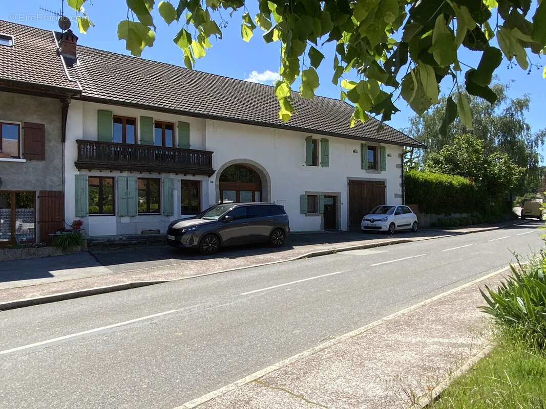Maison à FEIGERES