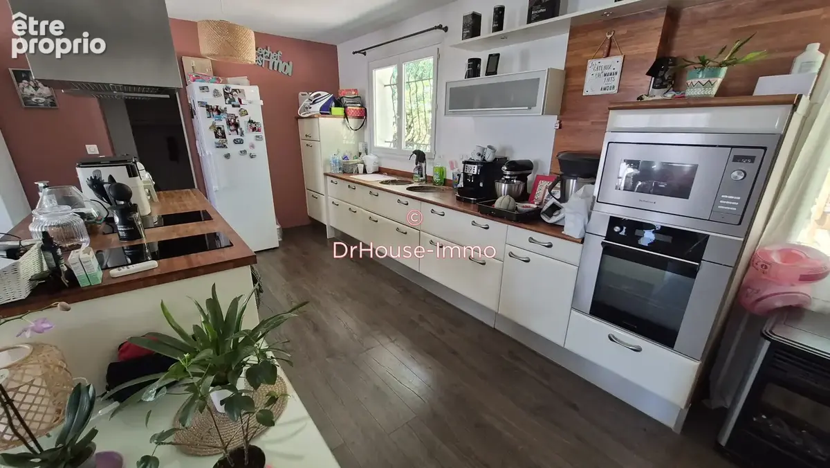 Maison 5 pièces 155 m² à vendre à Le Luc (83340) - photo 3
