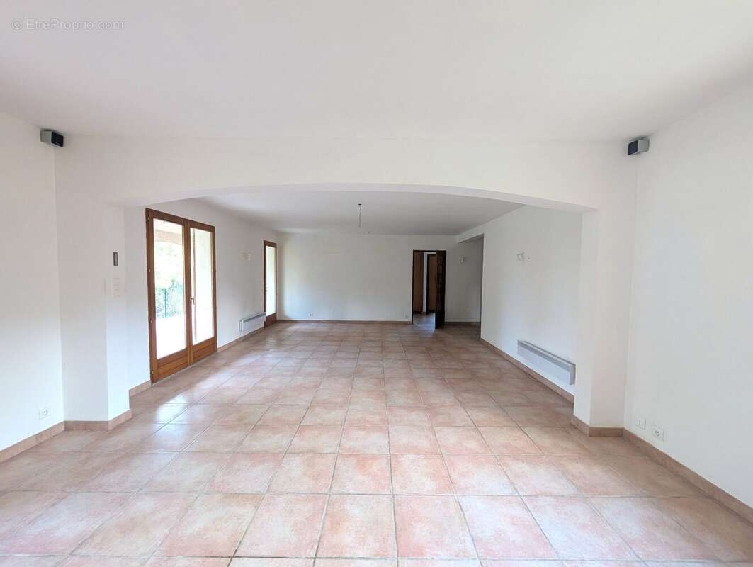 Maison 164 m² à Saint-Jean-De-La-Blaquiere  - photo 3