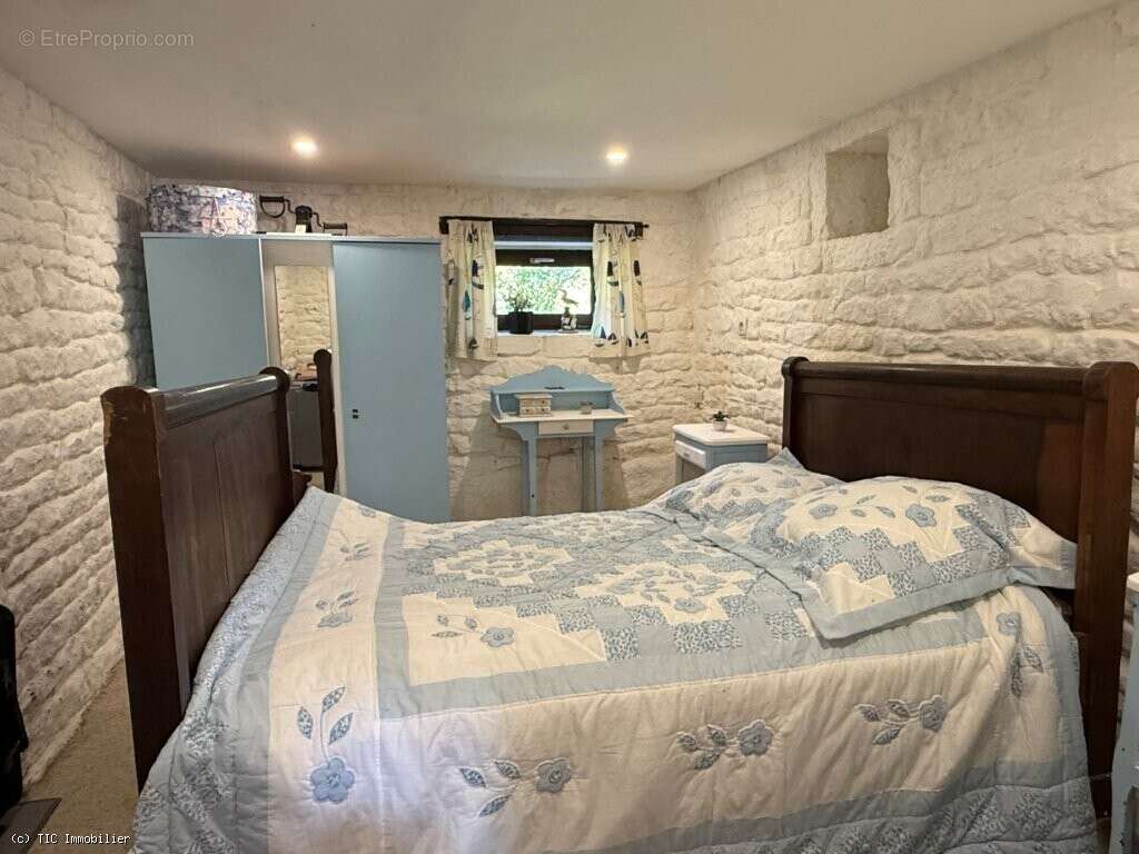 Maison à RUFFEC