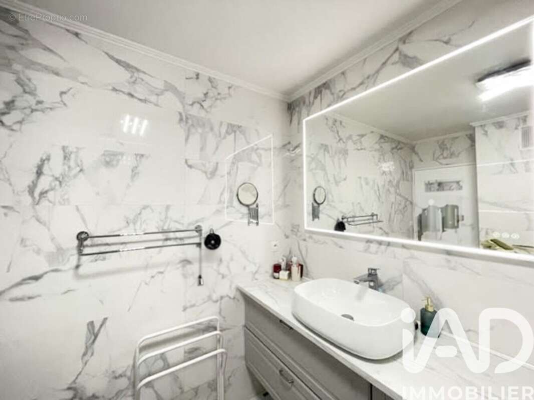 Photo 9 - Appartement à MARGENCY