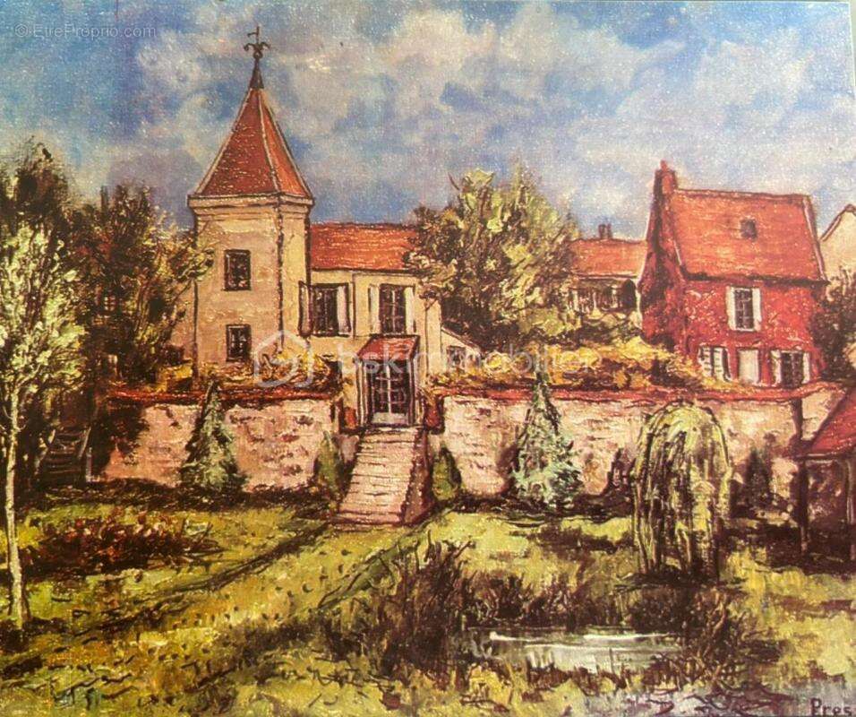 Maison à VILLENEUVE-LE-COMTE