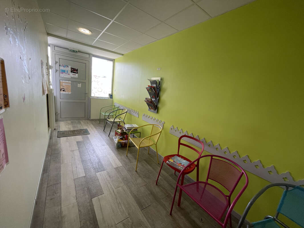 Commerce à RAMONVILLE-SAINT-AGNE