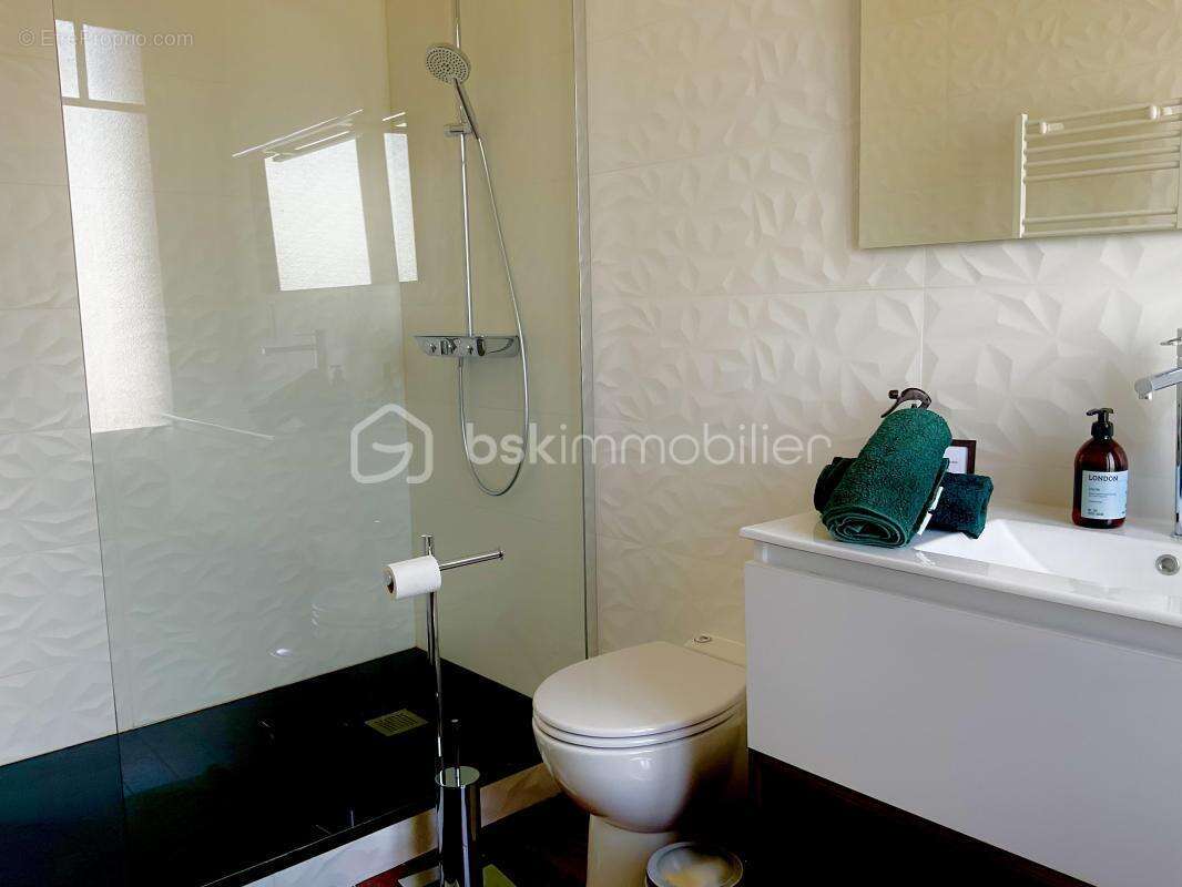 Maison à BELLERIVE-SUR-ALLIER