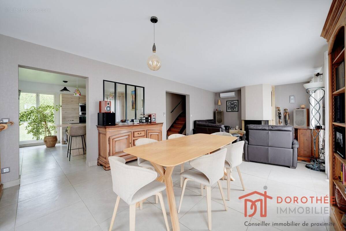 Maison à MAROLLES-EN-BRIE