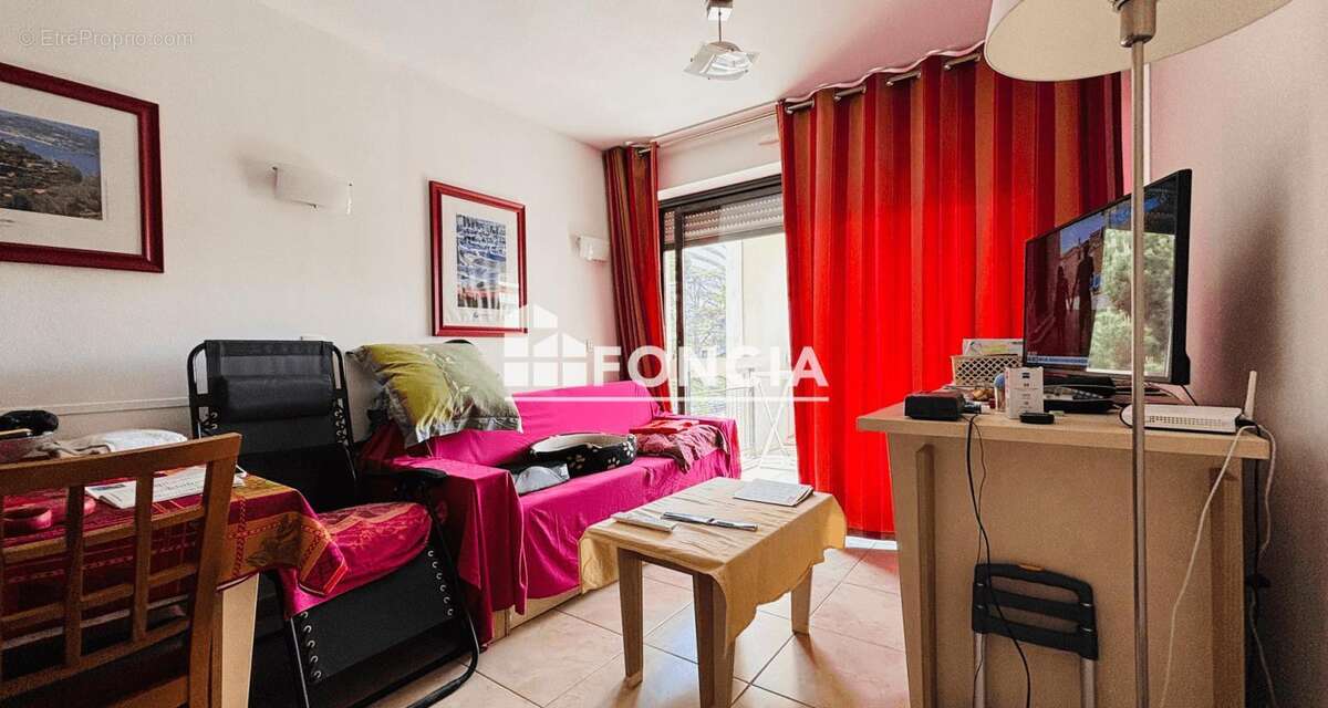Appartement à VILLENEUVE-LOUBET