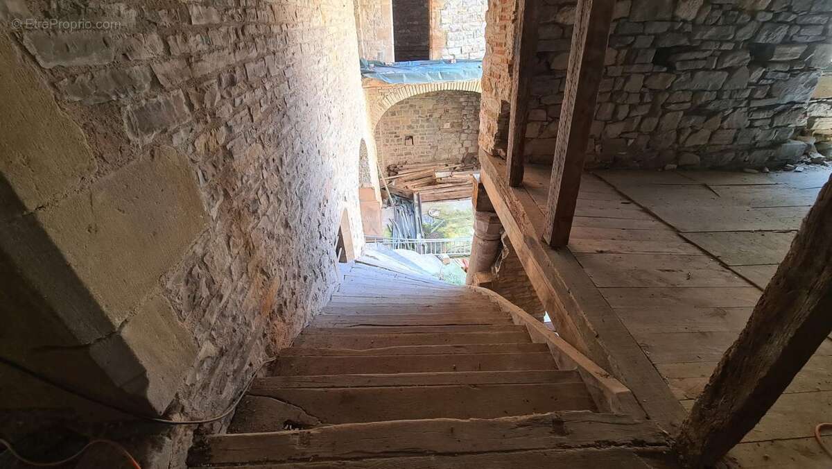 Appartement à CORDES-SUR-CIEL