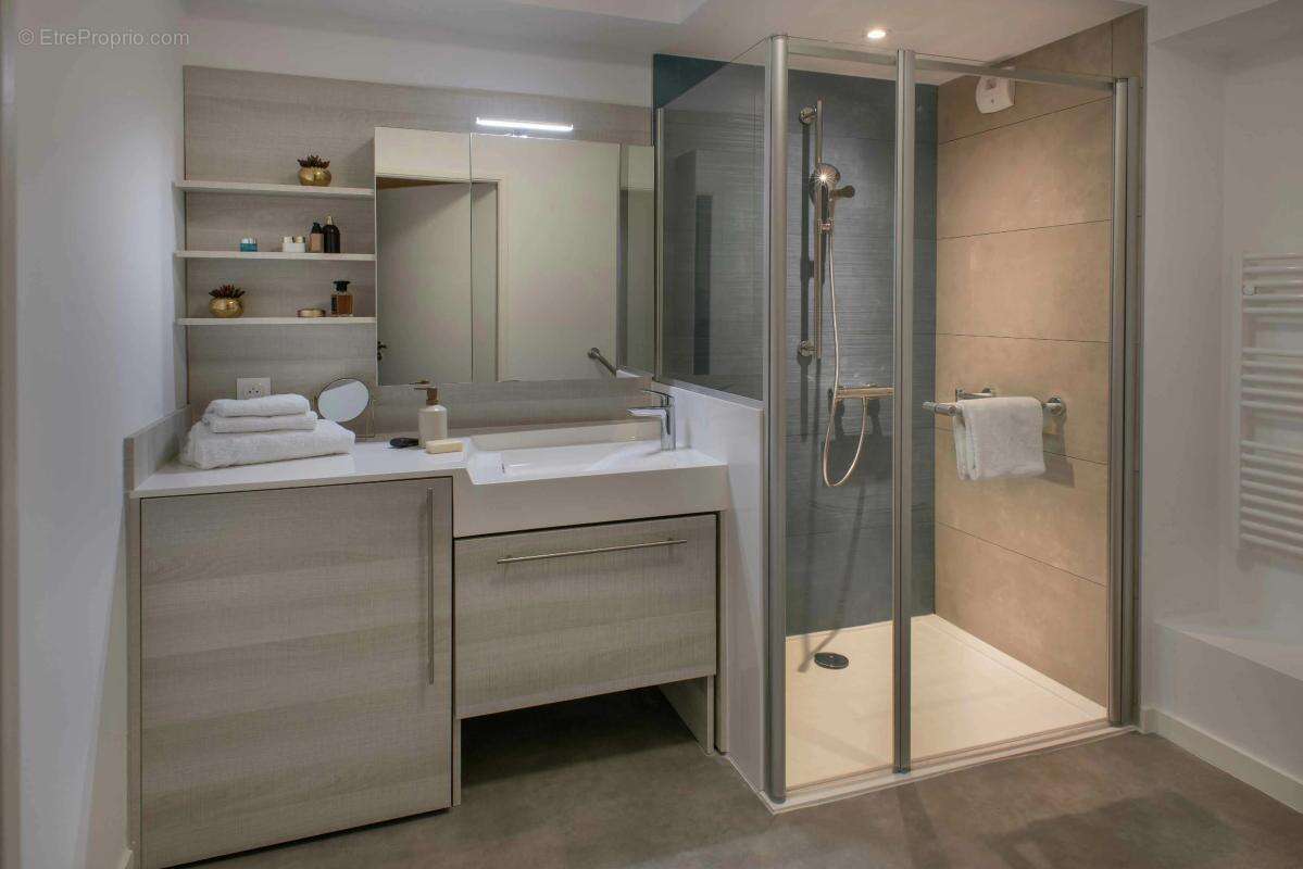 Appartement à CHATEAURENARD