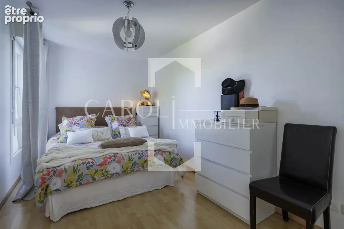 T4 - Immeuble récent - 74000 Annecy - photo 8