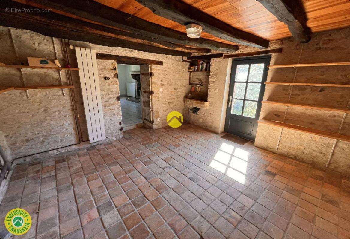 Maison à CHATEAUNEUF-SUR-CHER