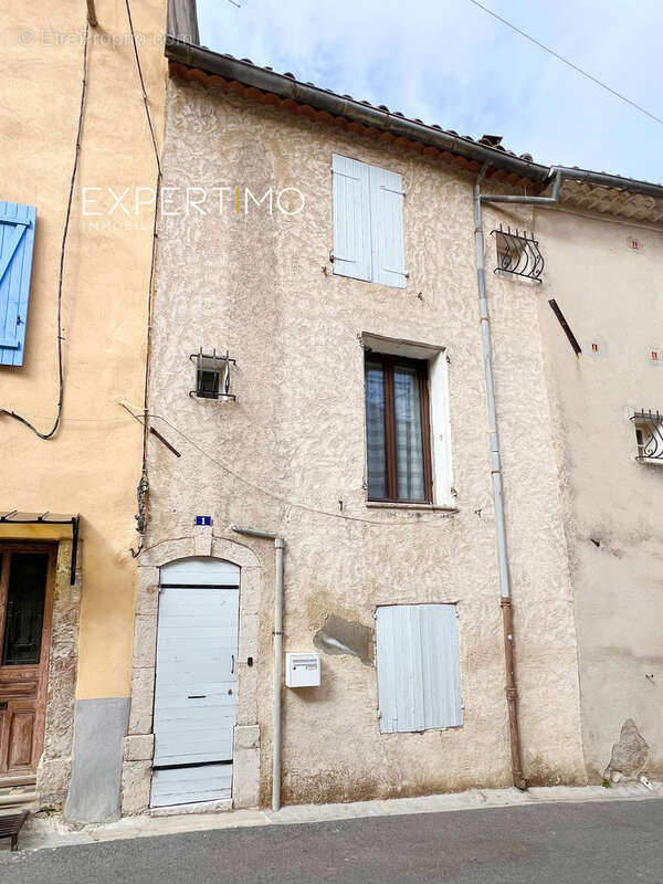 Maison de village 132m2 avec balcon et vue - photo 13
