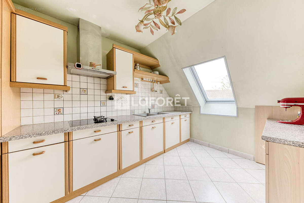 Maison à LA QUEUE-EN-BRIE